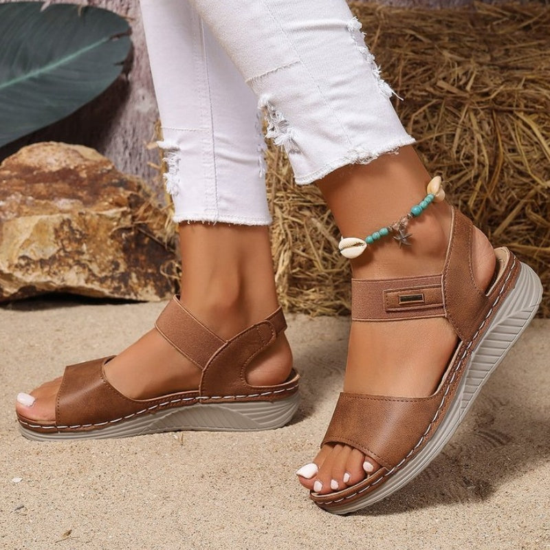 Dezsino.com Women's Retro Comfortable Casual Sandals